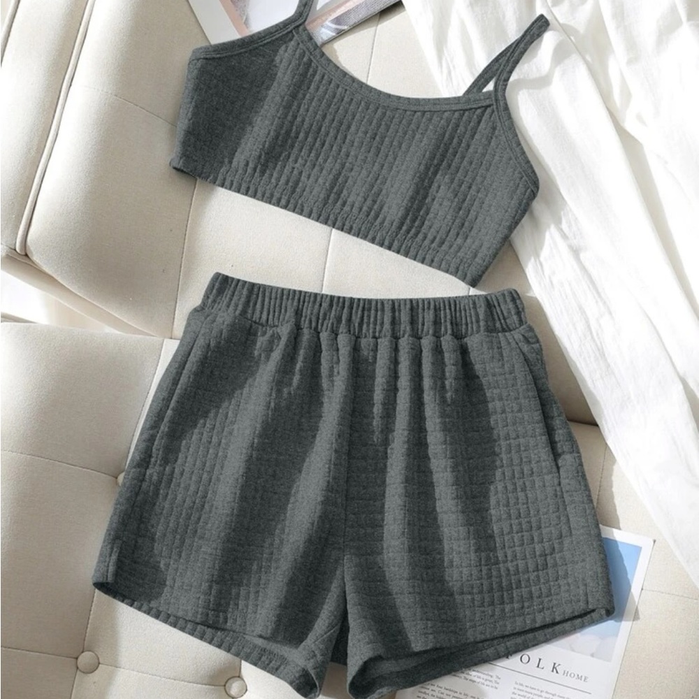 Grey set